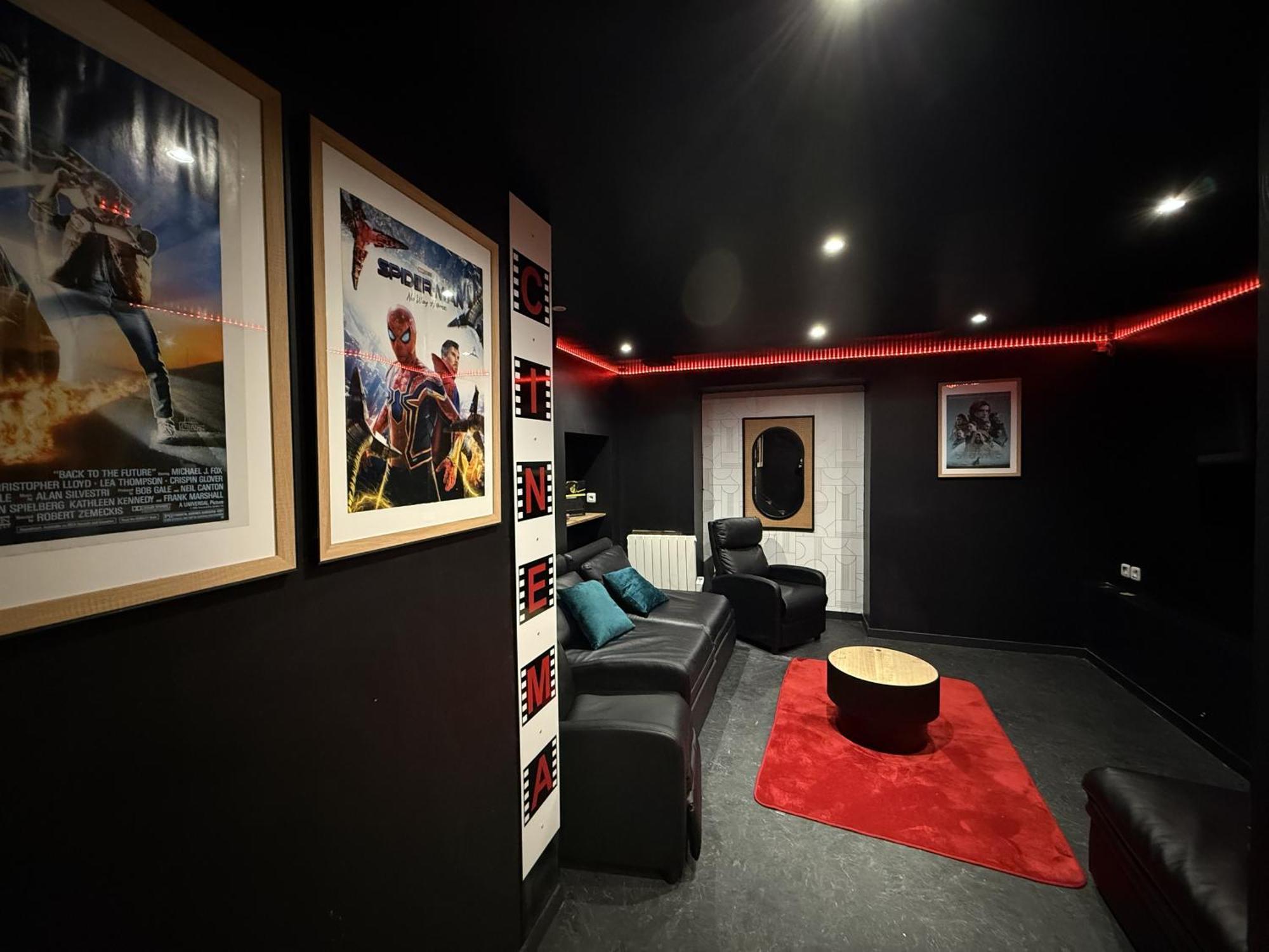80 - Paris Cinema Sebastopol Exterior photo